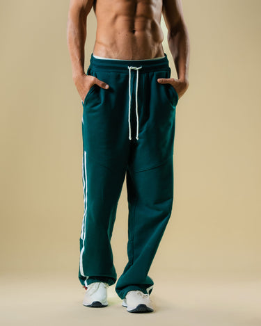 Haxel Cotton Sweatpants in Green