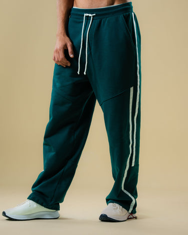 Haxel Cotton Sweatpants in Green