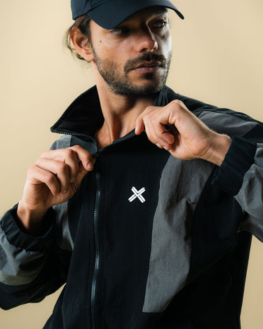 Rascal Unisex Jacket in Black